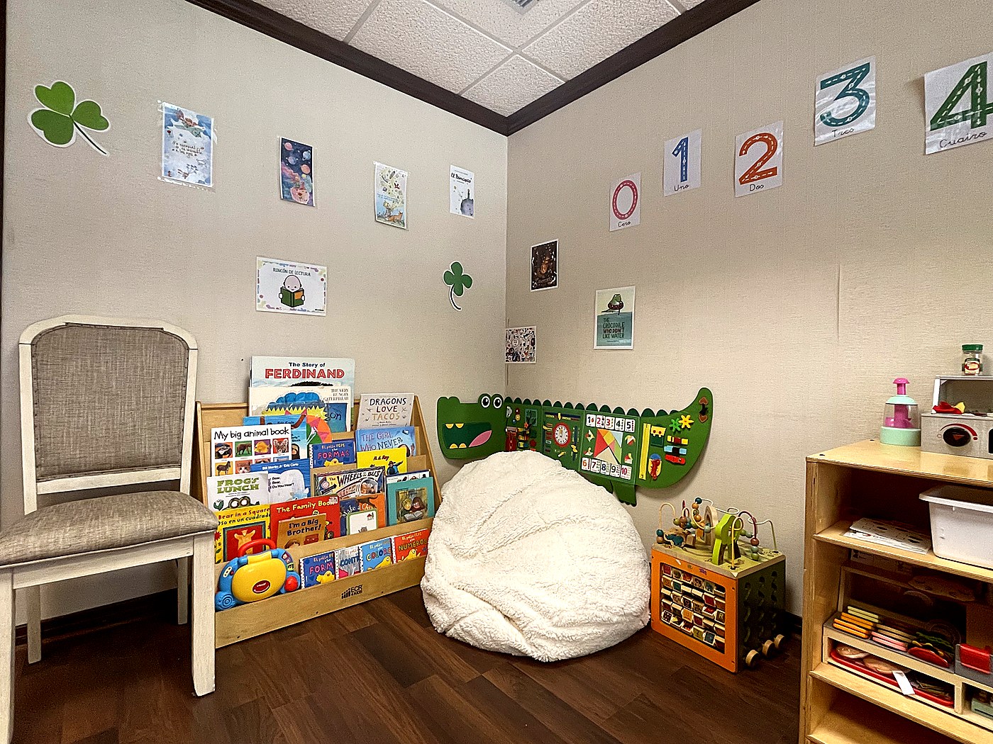 Bilingual reading corner